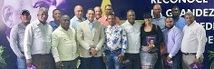 Dirigentes peledeistas en Azua respaldan proyecto político  Andrés Navarro