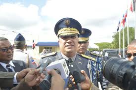 Director lamenta feminicidios policial