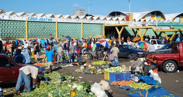 Alcaldía Distrito Nacional invertirá 18 millones en  mercado de la Duarte