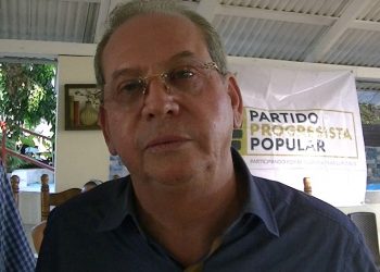 Dice no hay sentencia aún que prohíba a Fernández ser candidato a la presidencia