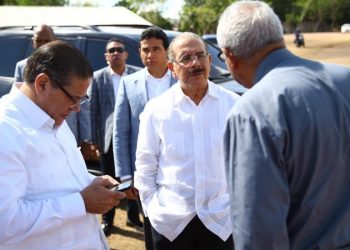 Presidente Danilo Medina supervisa construcción santuario Santo Cristo de los Milagros en Bayaguana
