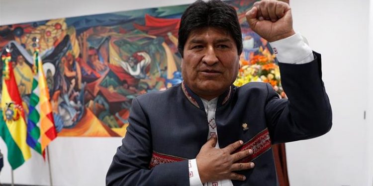 Perú autorizó entrada aeronave trasladaría a Evo Morales a México