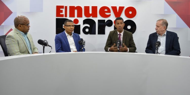 Advierten jugar con información sobre Covid-19 pone en riesgo a personas en RD