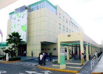 Intervendrán edificio viejo del Marcelino Vélez para ampliar salas de aislamiento por Covid-19
