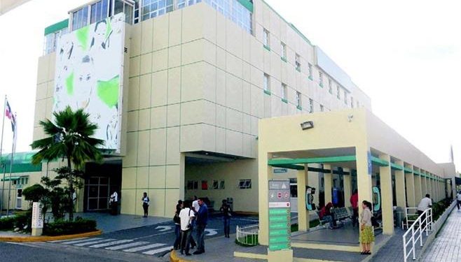 Intervendrán edificio viejo del Marcelino Vélez para ampliar salas de aislamiento por Covid-19