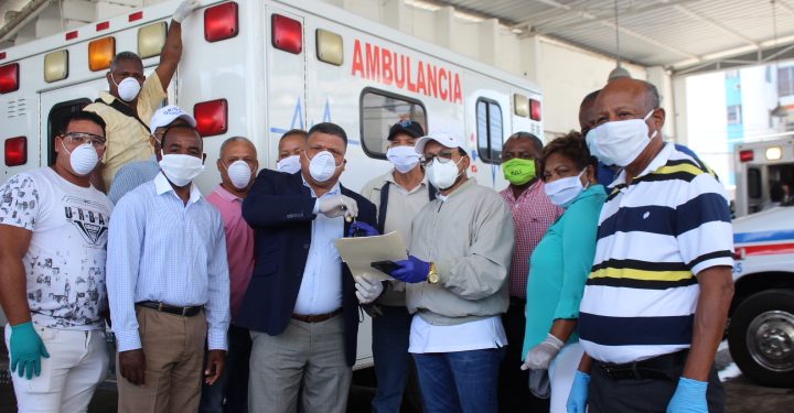 Alcalde La Victoria agradece a Luís Abinader entre Ambulancia