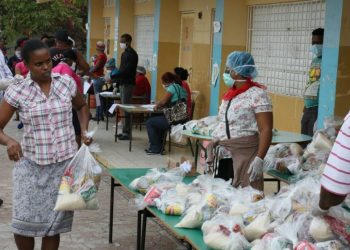 INABIE entrega alrededor de 560 mil kits de alimentación escolar en segunda etapa