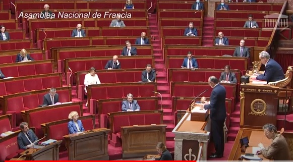 España y Francia realizarán desconfinamiento gradual desde mayo para “vivir con el virus”