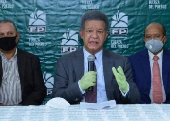 Leonel recibe para RD licencia de plataforma para monitorear a pacientes de COVID-19 a distancia