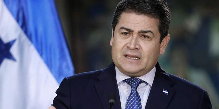 Presidente Honduras lleva tratamiento contra COVID-19 en Hospital