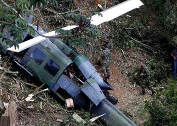 Nueve muertos y seis heridos tras la caída de un helicóptero militar en Colombia