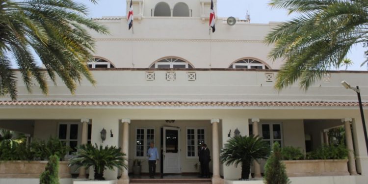 La Cancillería no ofrece mayores informaciones sobre Juan Carlos I