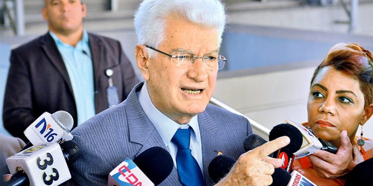 Senador demanda investigar caso avioneta se precipitó en Venezuela, cuando se pensaba estaba en RD.