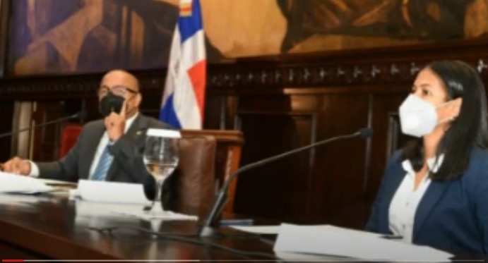 Artistas Urbanos Presentan Canción Dedicada a Nueva Cámara de Diputados