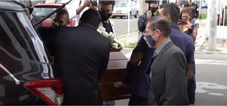 Entierran en Colombia a Javier Ordóñez, rostro de protestas contra la brutalidad policial