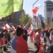 Cientos de manifestantes protestan en Santiago contra una nueva Constitución en Chile