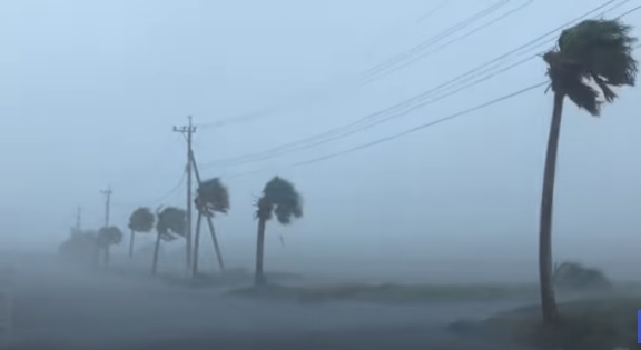 El tifón Haishen golpea Japón con vientos violentos y fuertes lluvias