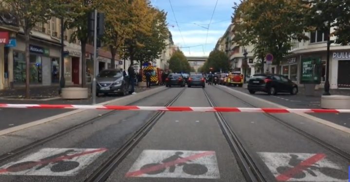 Tres muertos por ataque con cuchillo en una iglesia en ciudad francesa de Niza