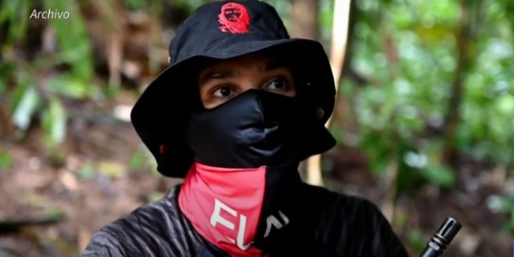 Militares colombianos abaten a Uriel, uno de los jefes de la guerrilla del ELN