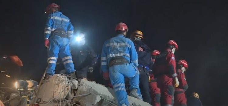 Terremoto en Grecia y Turquía deja más de una decena de muertos