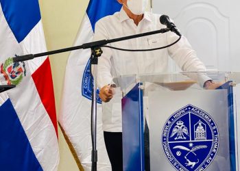 Presidente Luis Abinader dispone ayuda para 1,000 estudiantes de Neyba