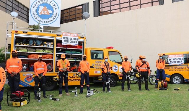 Defensa Civil lista para asistir durante navidad y año nuevo