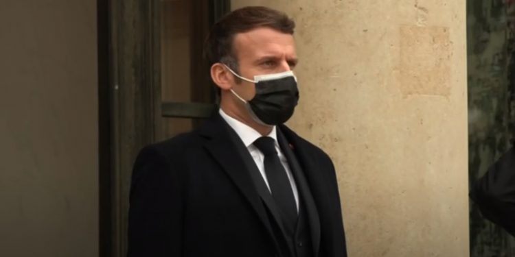 Emmanuel Macron da positivo en coronavirus