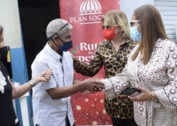 Plan Social de la Presidencia entrega más de RD$135 millones en bonos a familias necesitadas