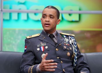 Director PN advierte no tolerará excesos policiales