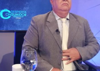 Conadehu reconoce amplia labor de Sandino Bisonó en favor de los consumidores
