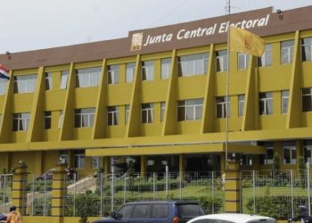 Partidos depositan opinión en torno a posición en boletas y distribución recursos del Estado