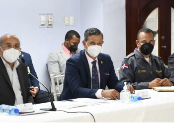 Salud Pública presenta protocolos a cumplir por bares y restaurantes ante el COVID-19