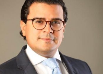 Aspirante a Defensor del Pueblo José Martínez Hoepelman recibe apoyo de diversos sectores
