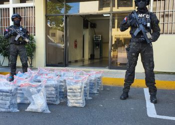 Autoridades ocupan 103 paquetes se presume es Cocaína en Isla Beata, Pedernales
