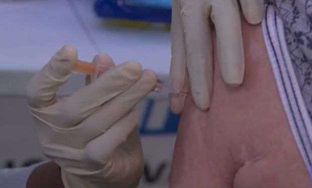 Los ricos con casi la mitad de 200 millones de vacunas anticovid administradas en el mundo