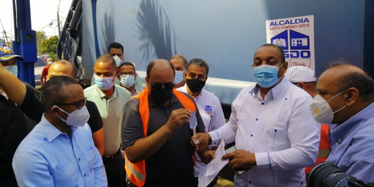 Ayuntamiento SDO integra camión compacto a recogida de basura para eficientizar servicio