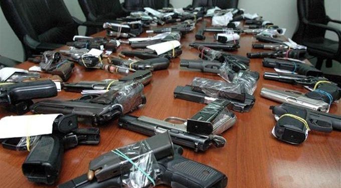 Interior y Policía anuncia plan de desarme de la población