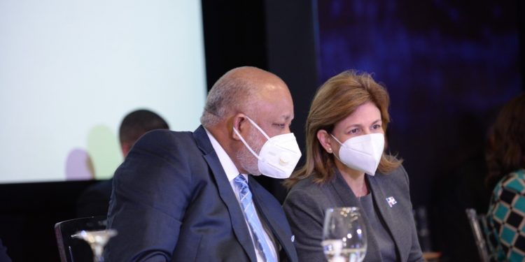 Minerd cuentan con respaldo del gobierno para retorno a clase presencial