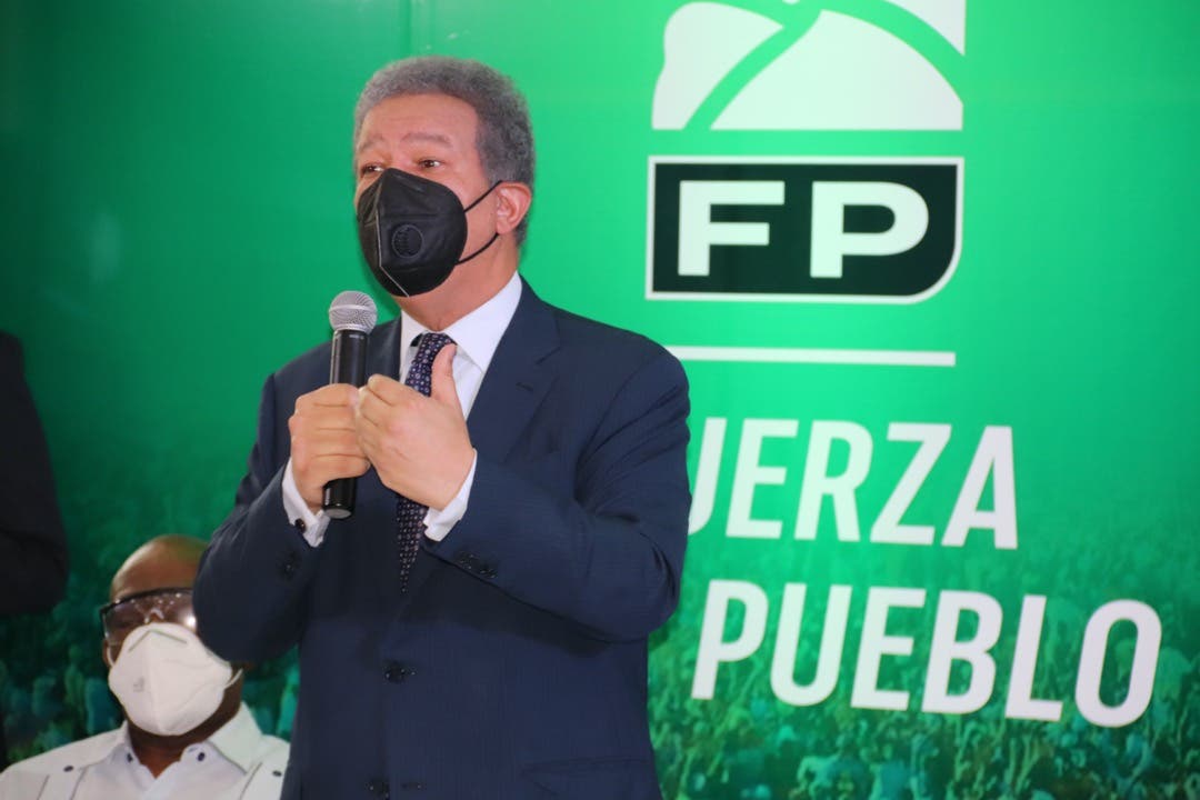 Leonel Fernández advierte de una posible epidemia económica que desate una peste social en la RD