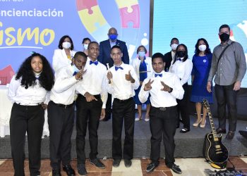 Minerd concluye conmemoraciones Día Mundial del autismo reafirmando  compromiso con inclusión e igualdad