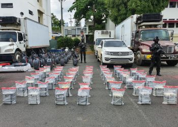Decomisan 240 paquetes de cocaína e incautan propiedades a red narcotráfico en Hato Mayor