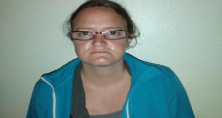 Arrestan mujer canadiense acusada de abuso sexual contra menor de años
