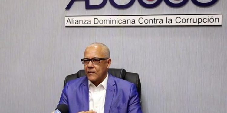 ADOCCO someterá ante  PEPCA a Tony Peña Guaba responsable de pago irregular a varios artistas