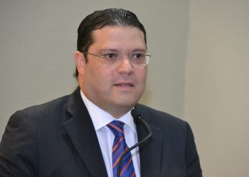 Aduanas supera en más del 30% proyección de recaudaciones