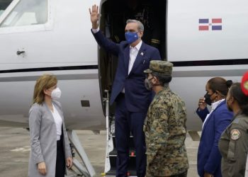 Presidente Abinader viaja a Ecuador participa en toma de posesión Guillermo Lasso