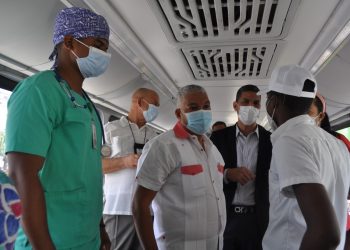 Instalan puesto de vacunación contra el COVID-19 en la OMSA