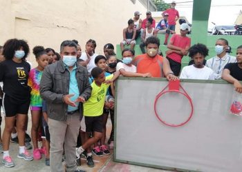 Regidor Vinicio Aquino llama a respaldar el deporte en  Santo Domingo Oeste