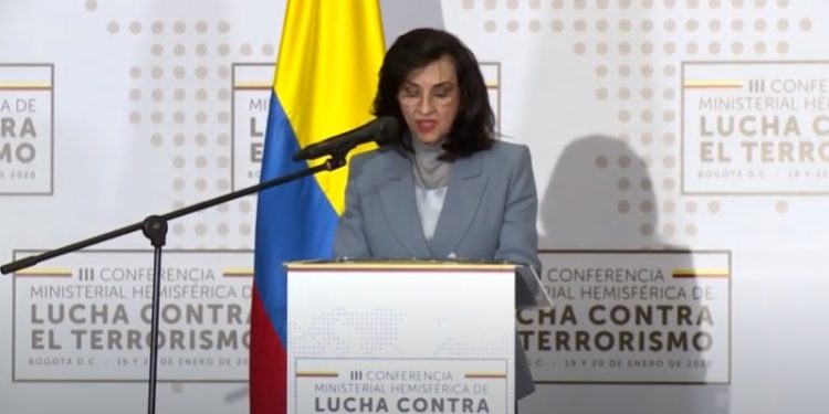 Renuncia canciller colombiana en medio de condena internacional a represión de protestas