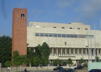 Empleados Ayuntamiento DN se quejan por bajos salarios