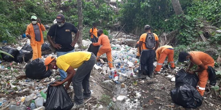 Alcaldía SDN intervendrá 21 cañadas y poda árboles por temporada ciclónica